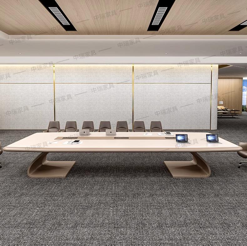 モダンスタイルの大型楕円形会議テーブル、木製パネル素材を使用 - Office Furniture Manufacturers のレビューと価格